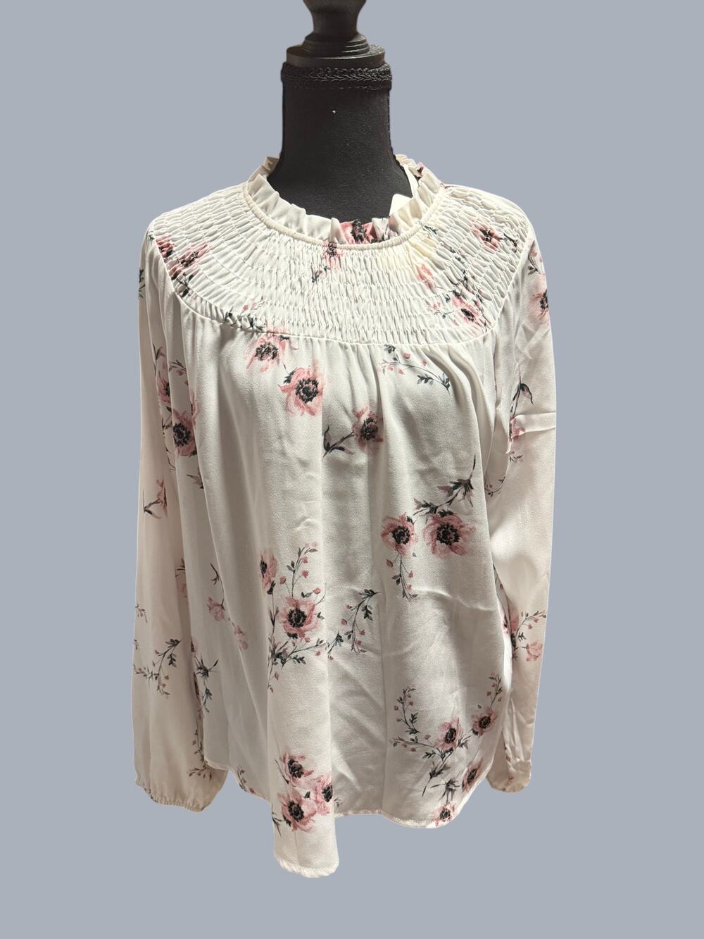 NWT Robin K Floral Smocked Yoke Long Sleeve Blouse | Ivory Pink | Women's